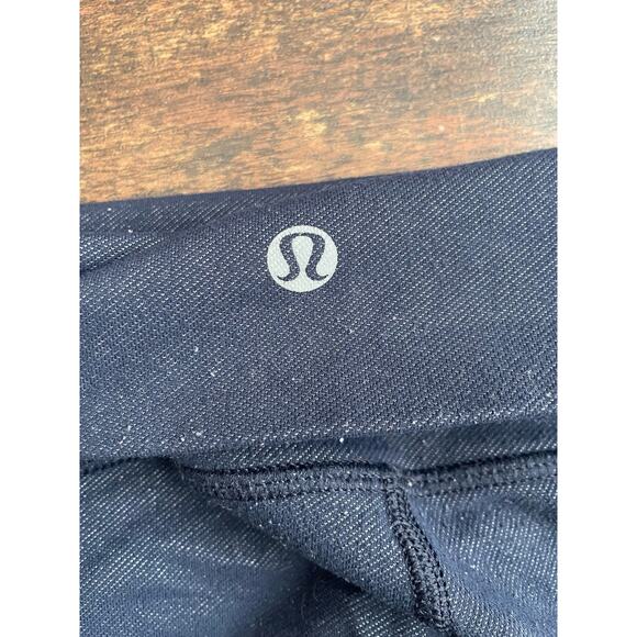 Lululemon Wunder Under Denim Luon Roll Down Waist Blue Sz 2? Rare - Picture 8 of 13